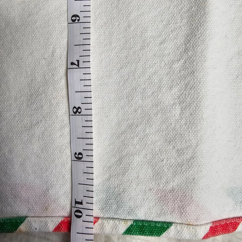 Target Bullseye Christmas Table Runner 3 Placemat Set Pom Pom Penguin Holiday